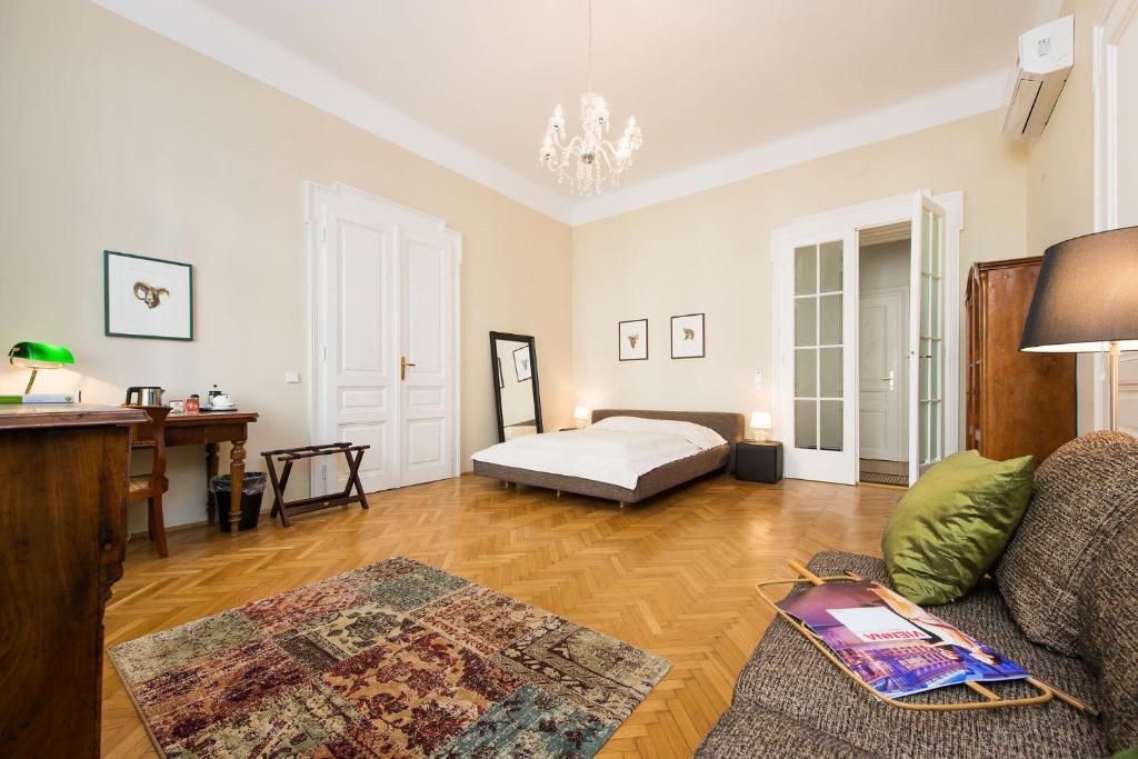 Rosa Linde - Comfort Rooms Wien Phòng bức ảnh